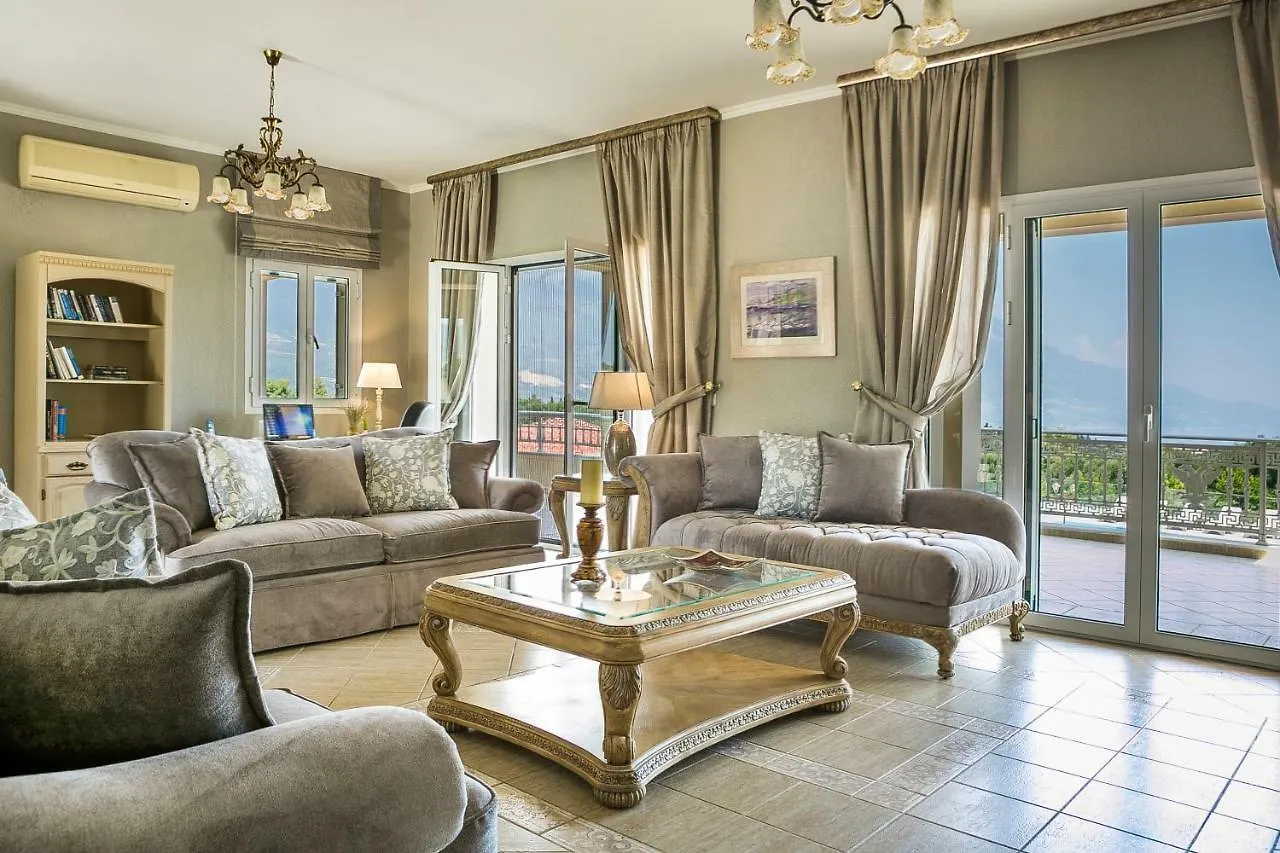 Hidden Gem Estate Villa Spartia